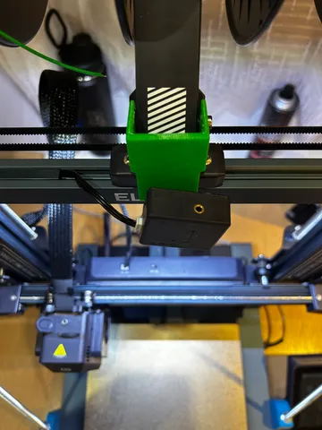 Filament detector holder