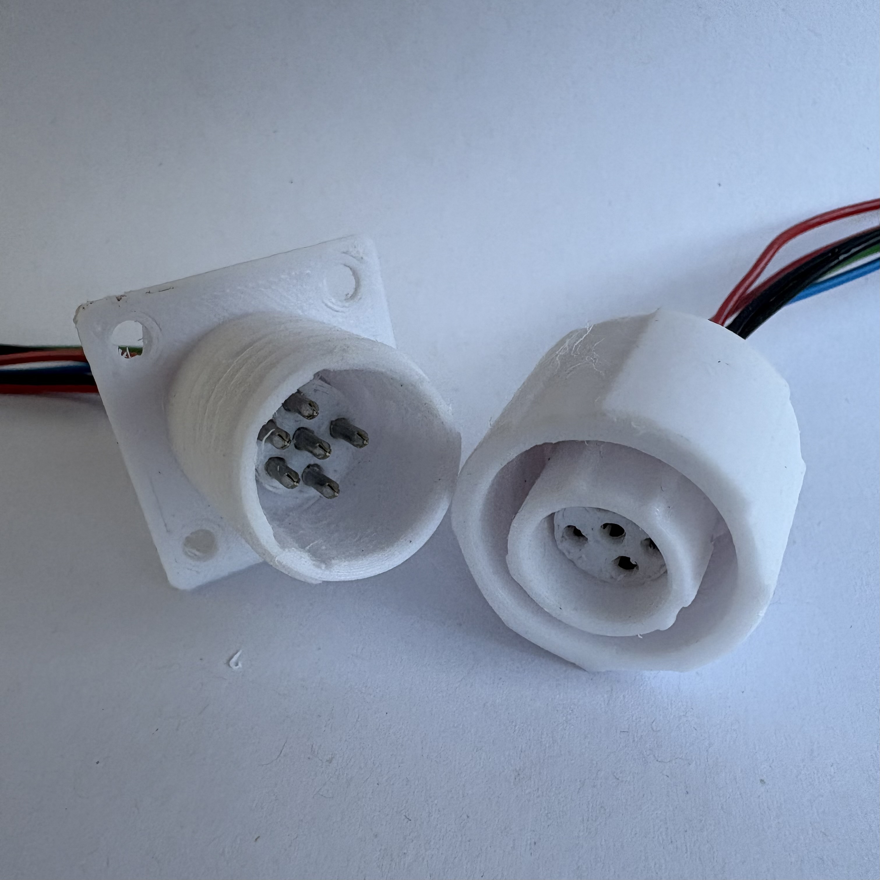 MIL Connector System Size B 6 Contacts Keying N (D38999 B-98)