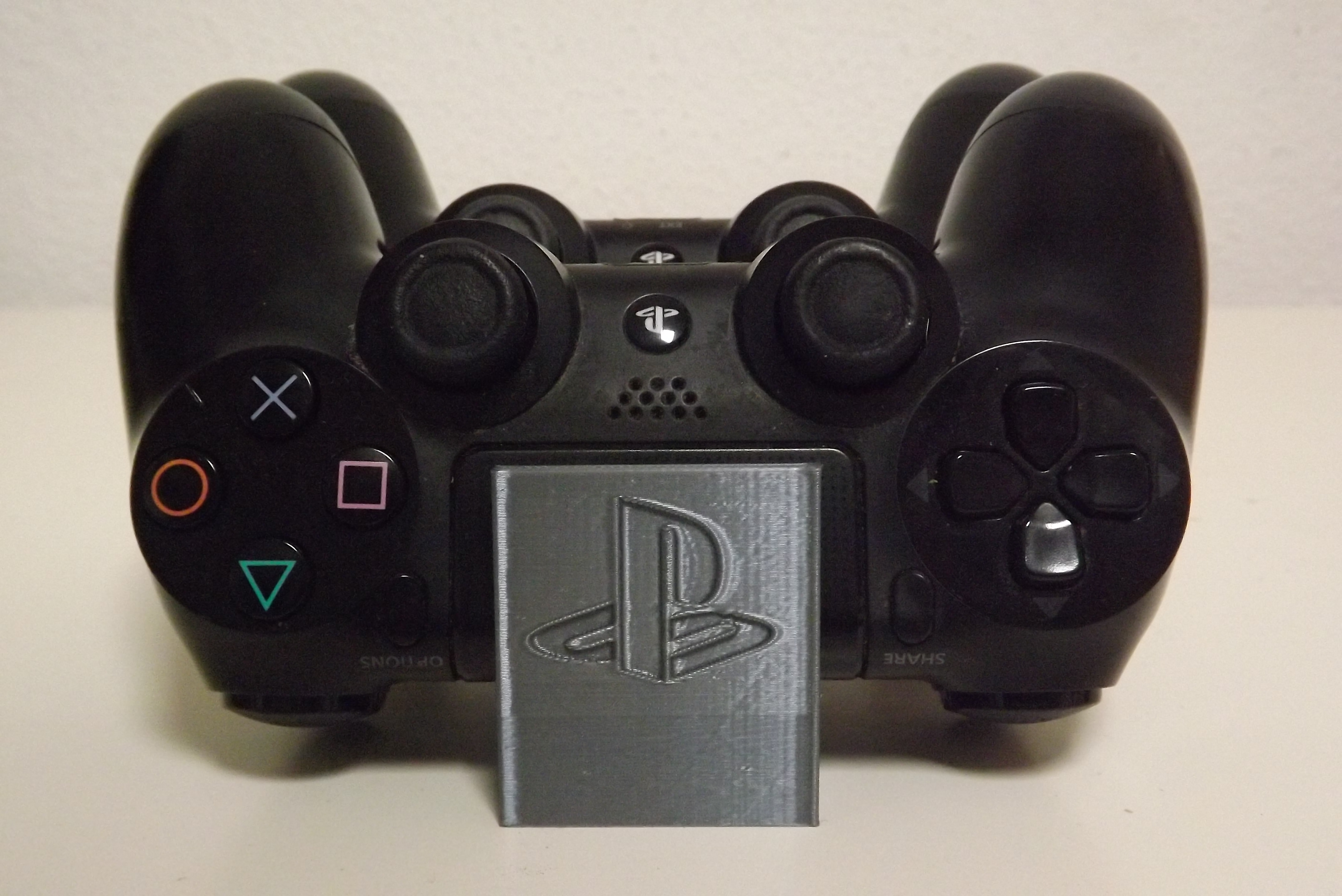 Miniatura 4 do modelo 3D PS4 Controller Halterung