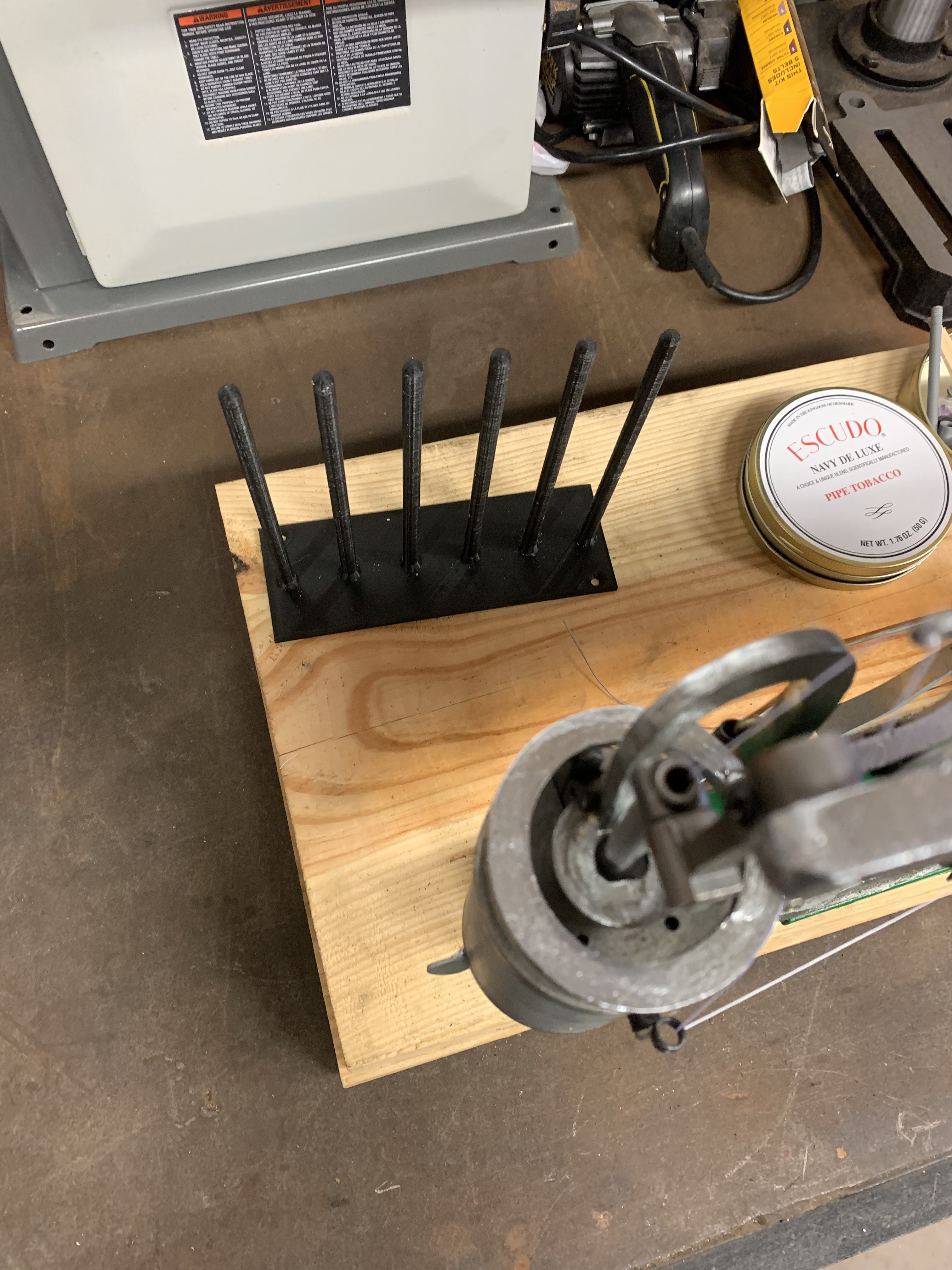 Thread Spool Holder Holds spools of thread for sewing machine by Big
