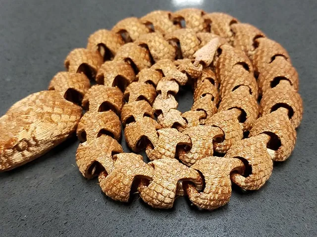 Articulated Snake with Scales