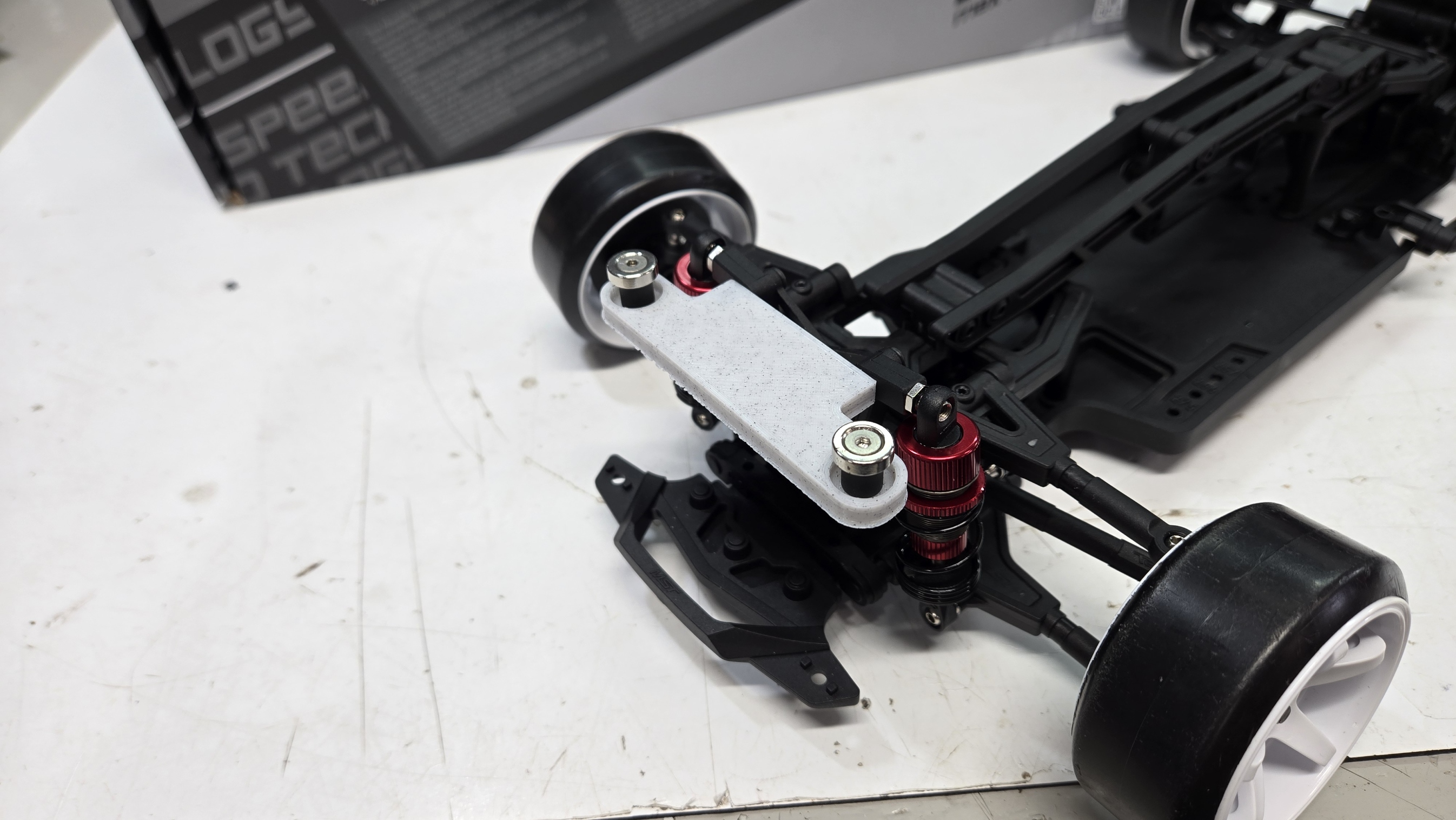 MST RMX 4 Body Mounts