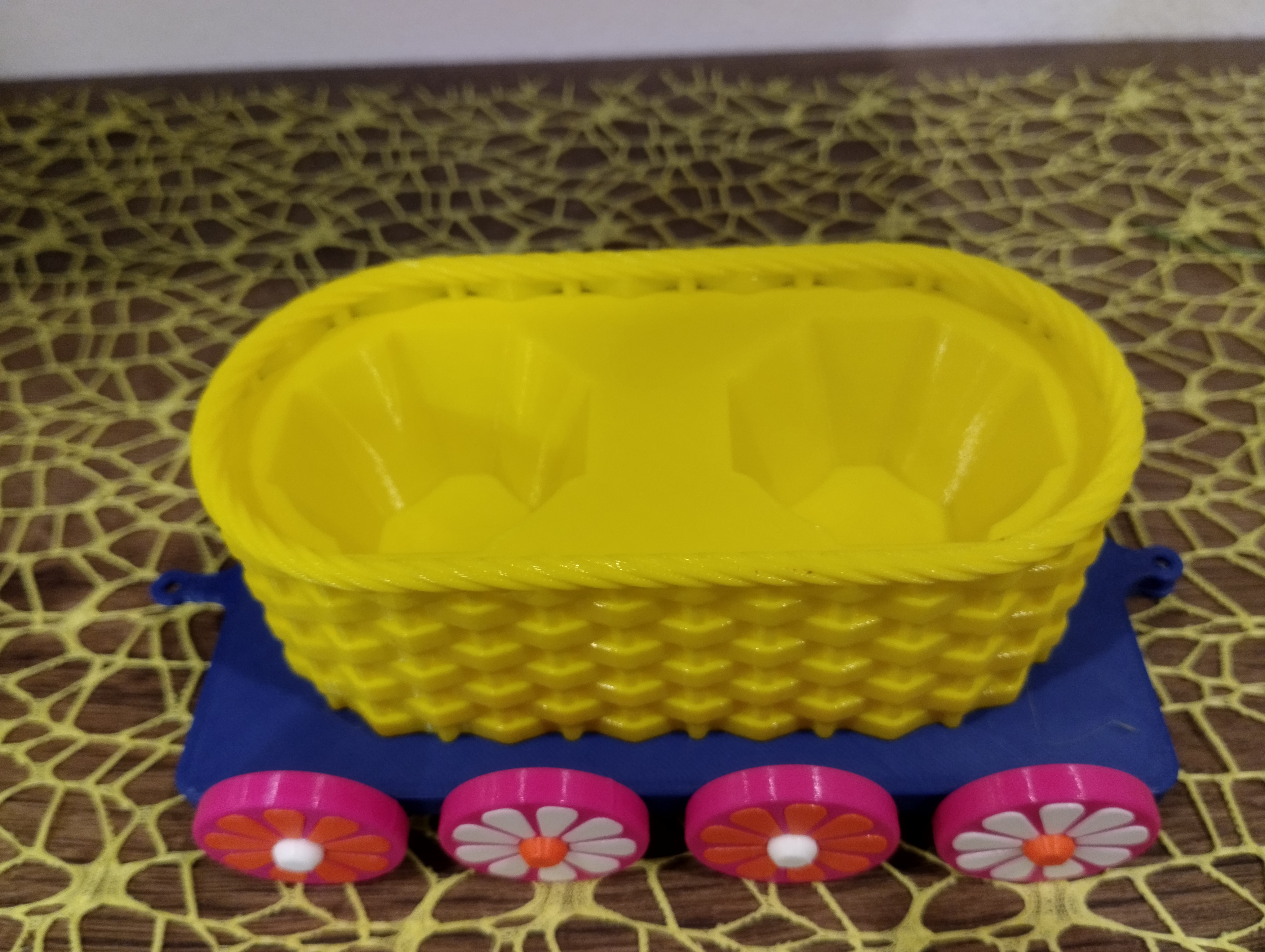 Miniatura 16 do modelo 3D Easter train