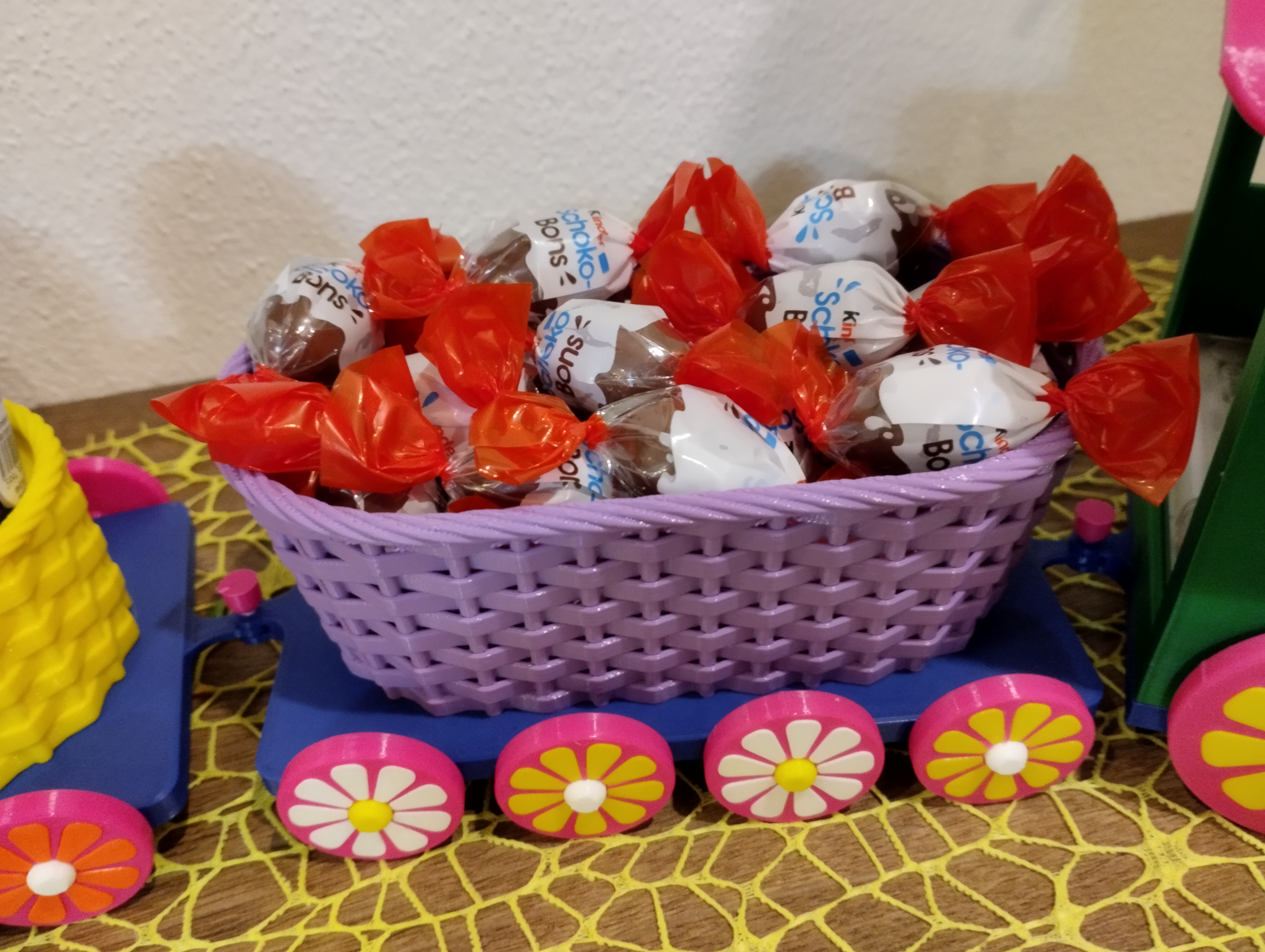 Miniatura 5 do modelo 3D Easter train