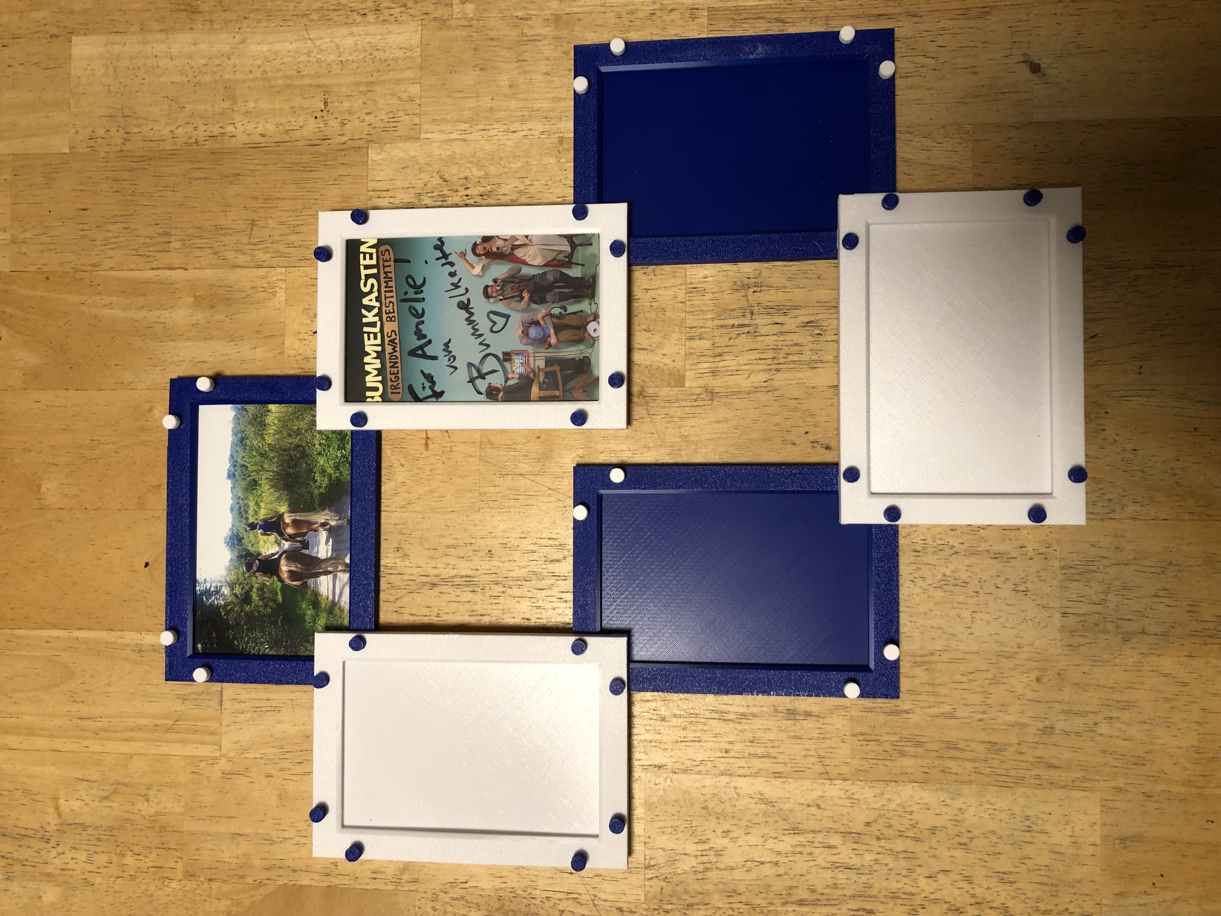Photo frame for instant photos or standard 10x15cm photos