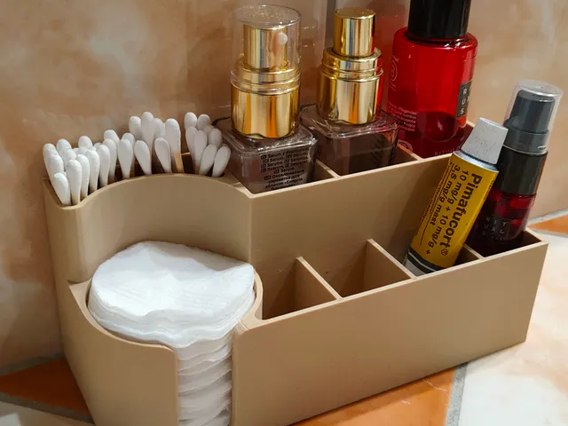 bathroom organiser