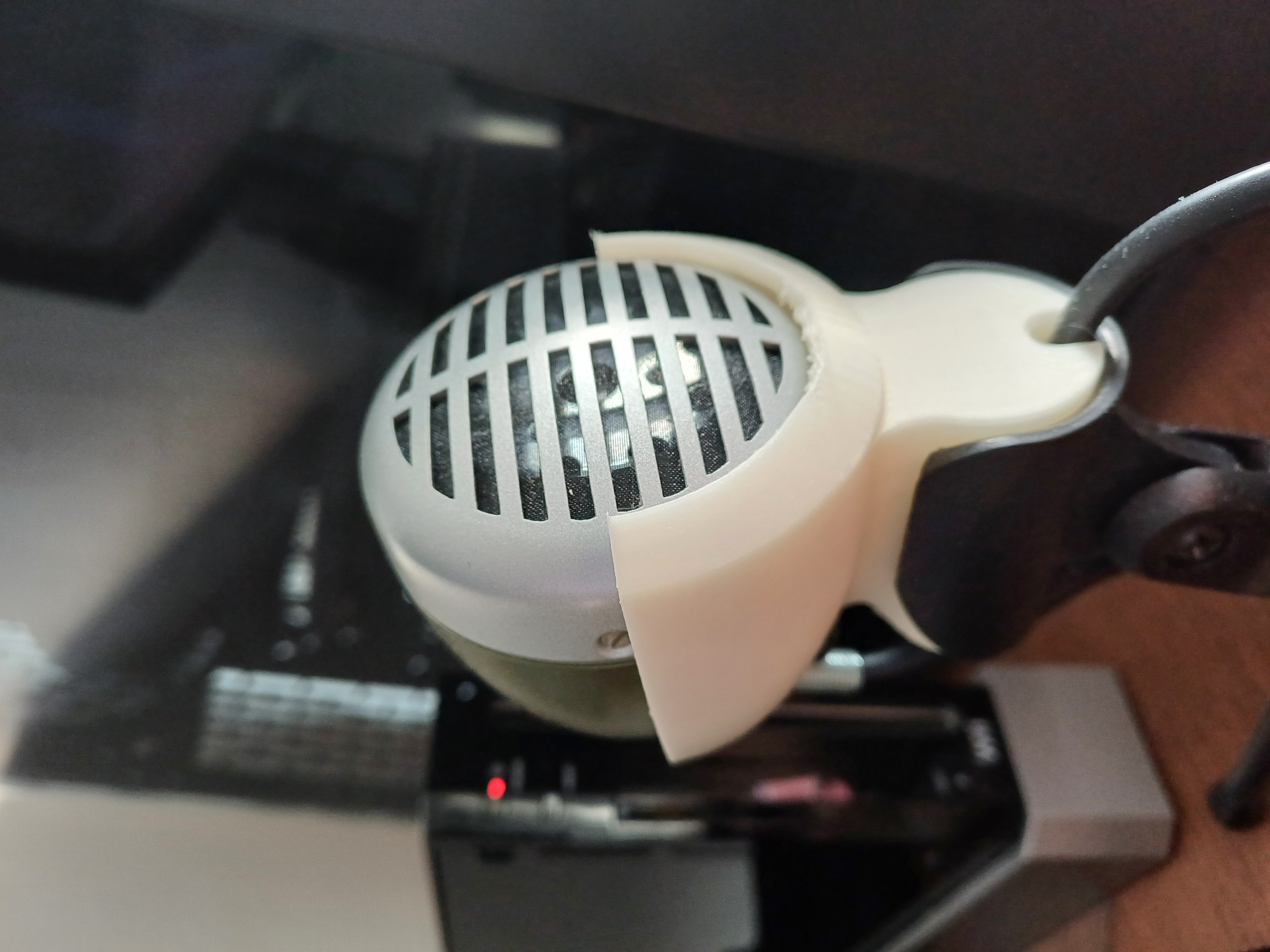 Microphoneholder/mount for Shure 520DX