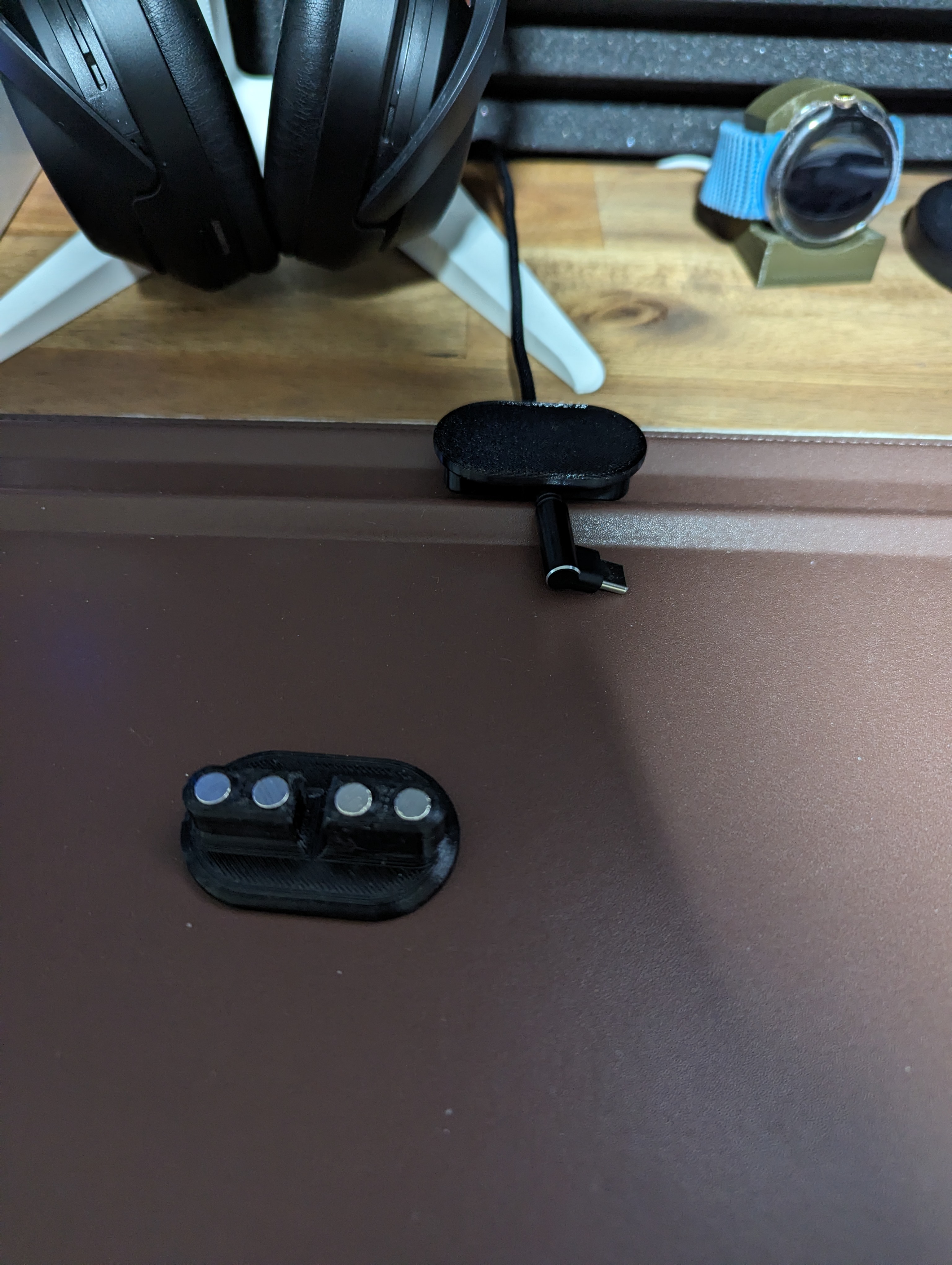 OrbitKey Magnetic Cable Holder