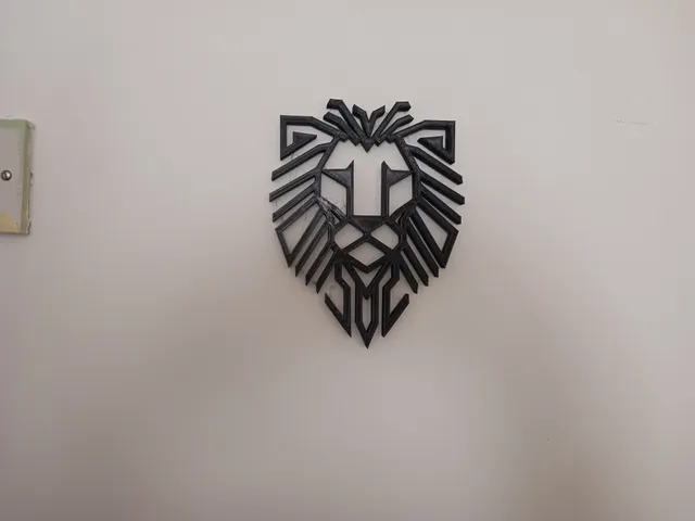 Geometric Lion Head Wall Decor