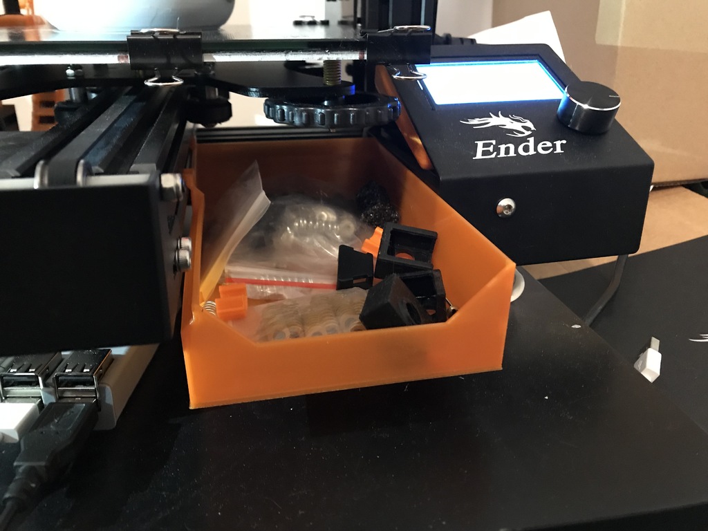Miniatura 2 do modelo 3D Ender 3 (Pro) long tray