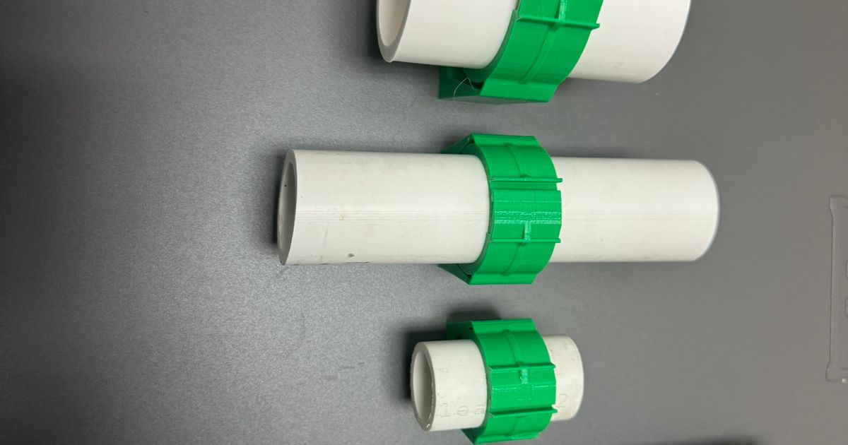 PVC Pipe, conduit, and copper pipe clamp hangers / Clip / Mount. ½" 2