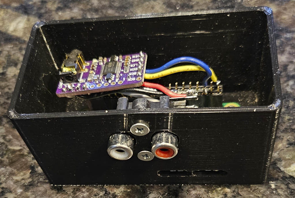 Raspberry Pi Zero + stereo output sockets case customisable parametric OpenSCAD — miniatura 2