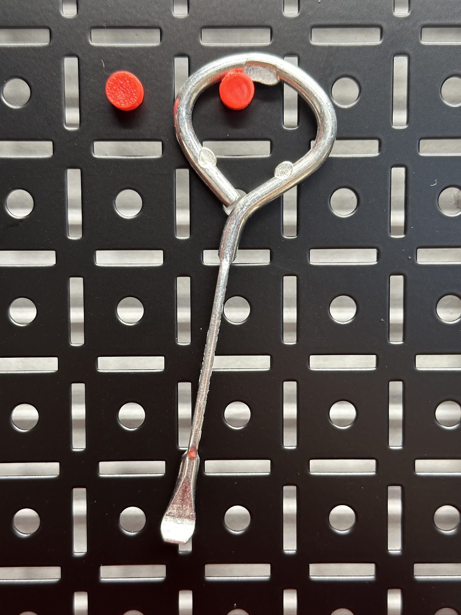 Plug Insert Mini Hook (Parameterized) by vidision | Download free STL ...