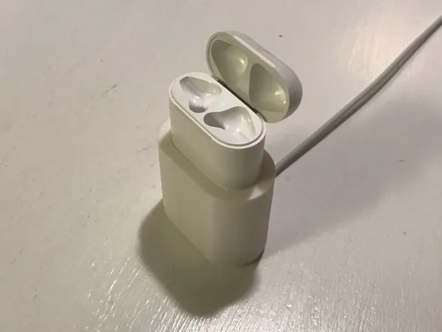 AirPods charging case dock
