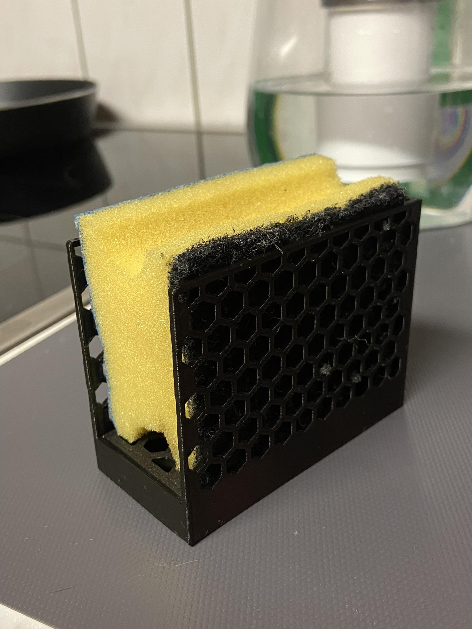 Honeycomb Sponge Holder by Jackie White | Download free STL model ...