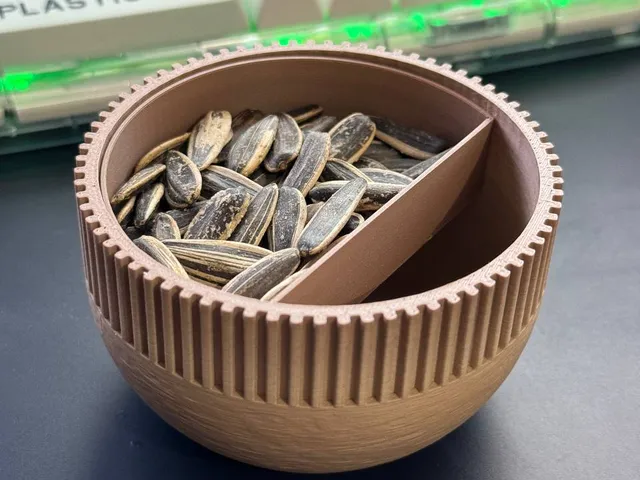 Seed/Pistachio/Peanut Bowl