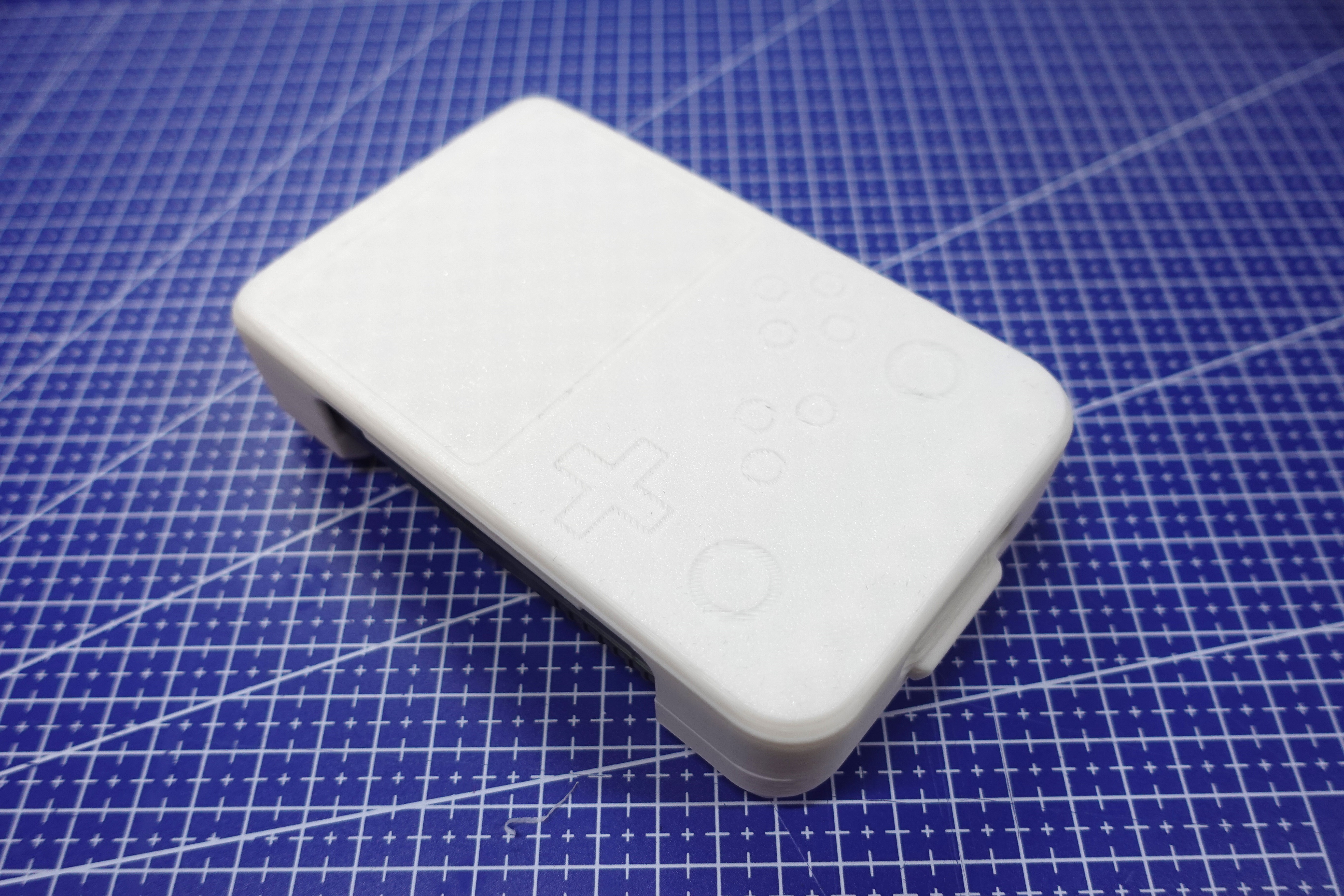 Miniatura 3 do modelo 3D R36S Grip Case