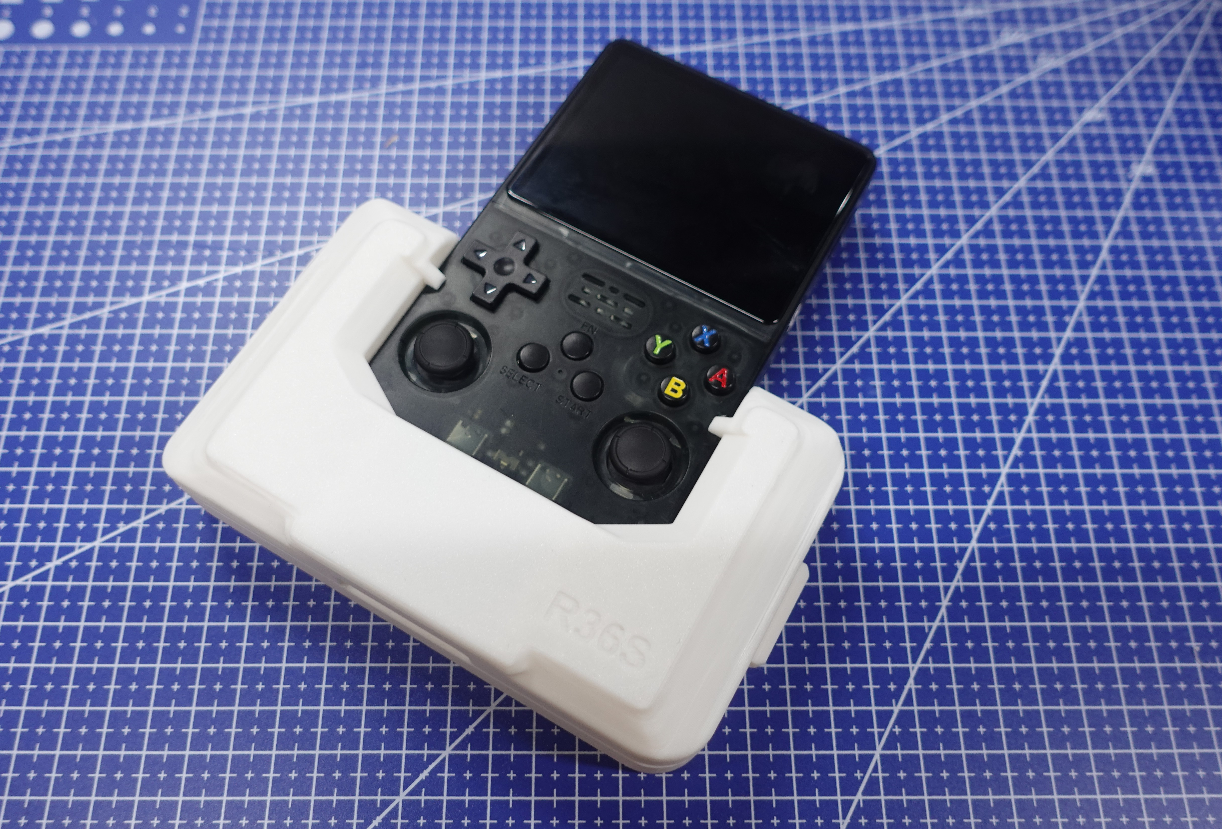 R36S Grip Case