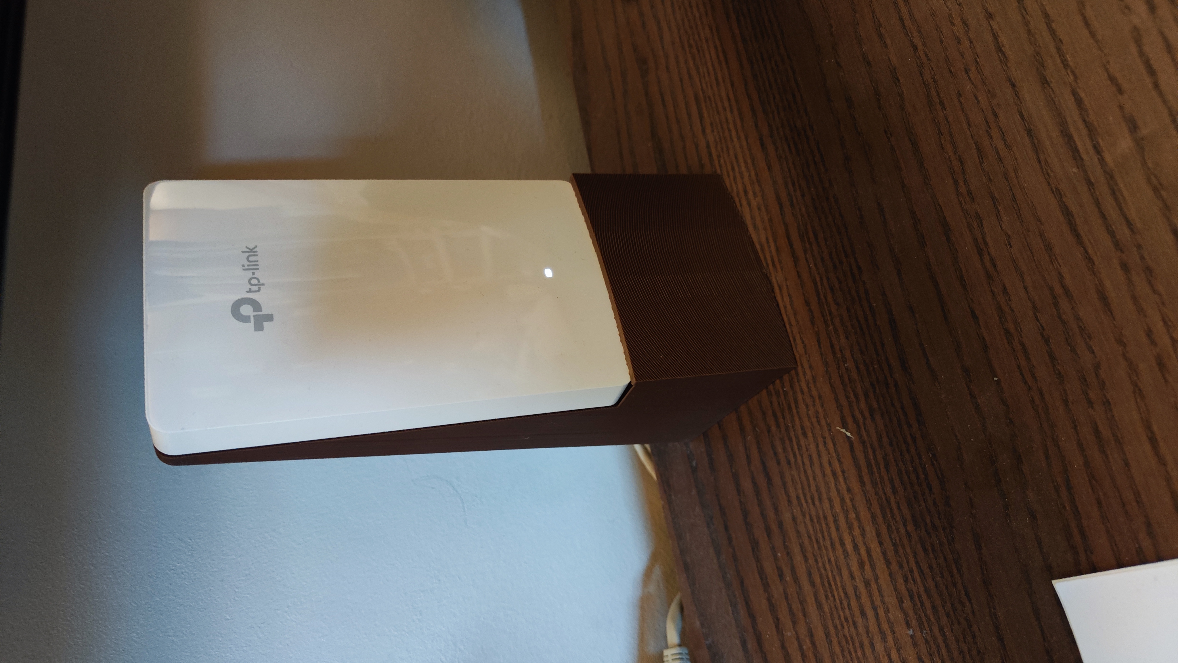 TP-Link EAP wall desk stand