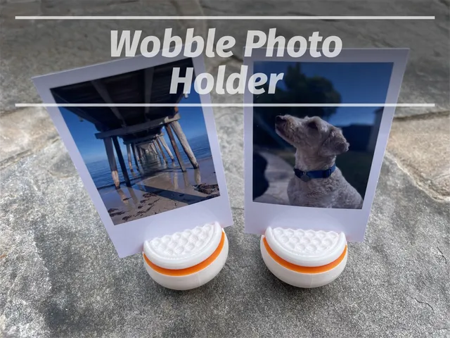 Wobble Photo Holder