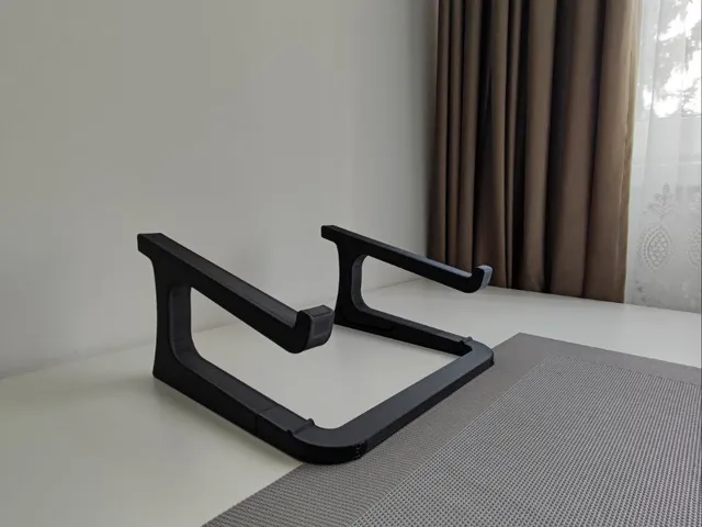 Aesthetic laptop support