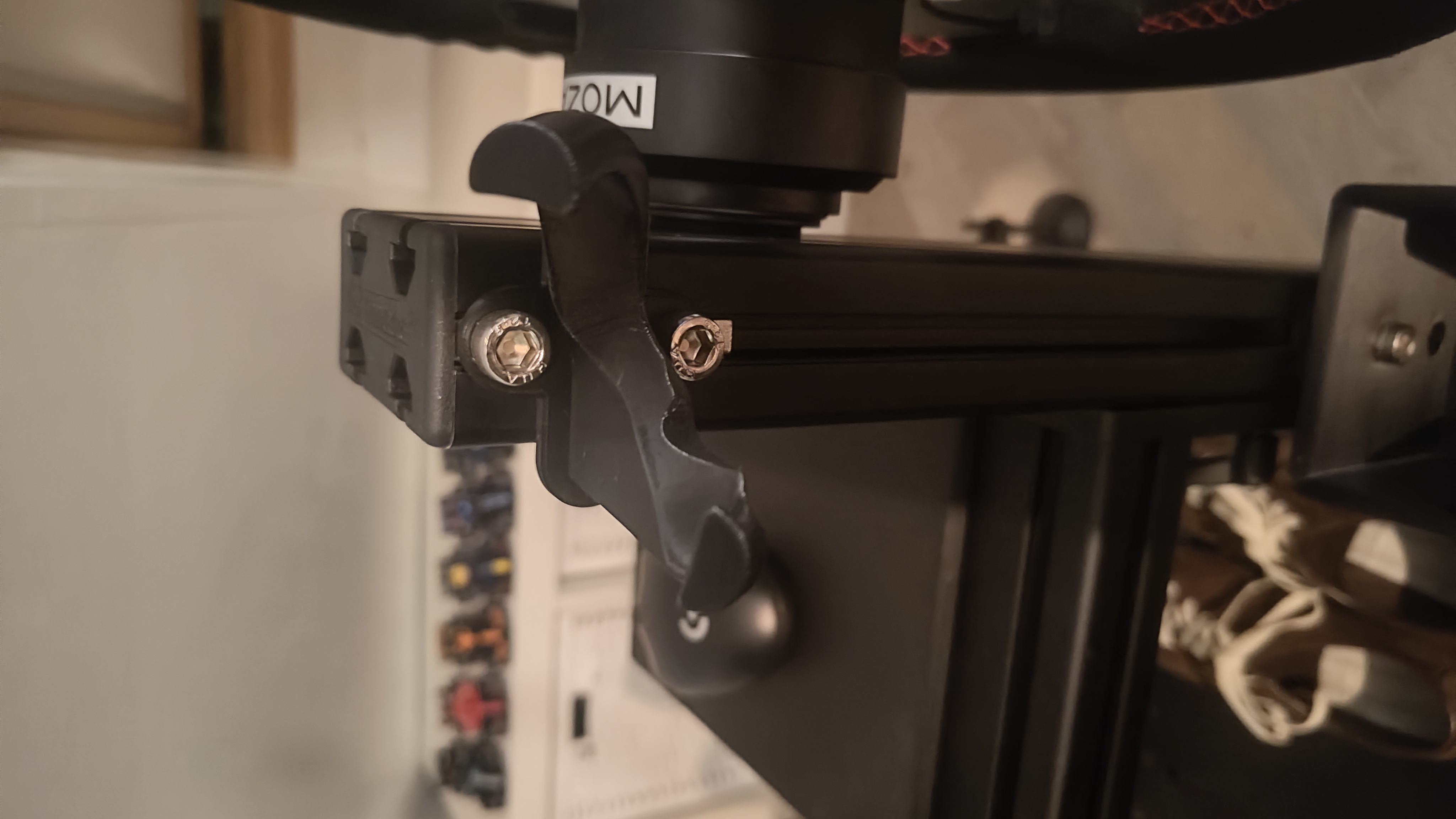 Quest 3 Controller 8040 / 4040 Simrig Mount — miniatura 2