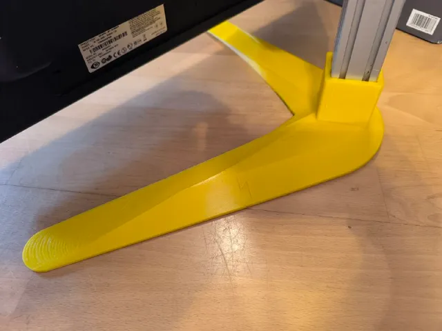4040 Extrusion Monitor Stand