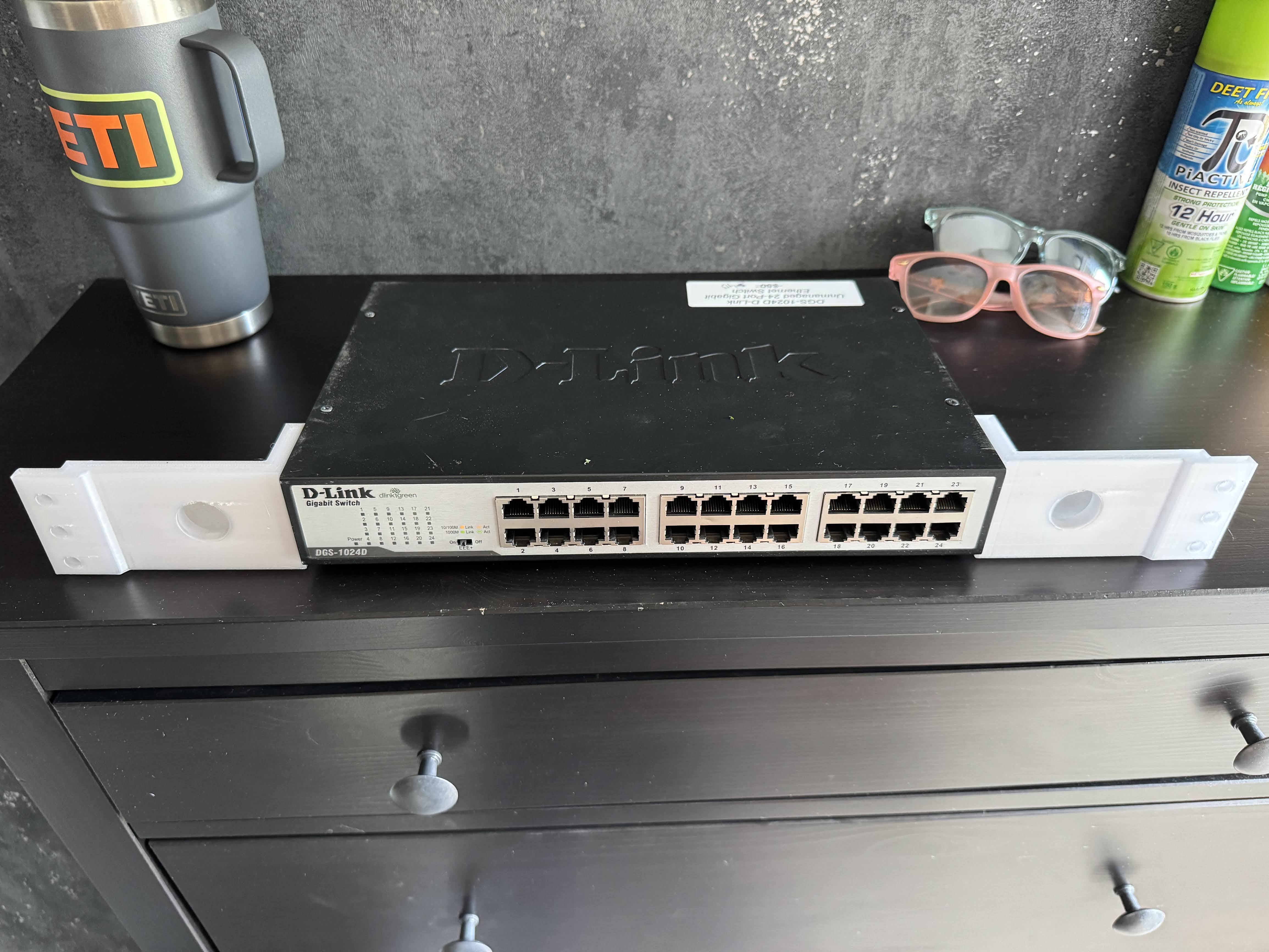 dlink dgs-1024g rack mounts