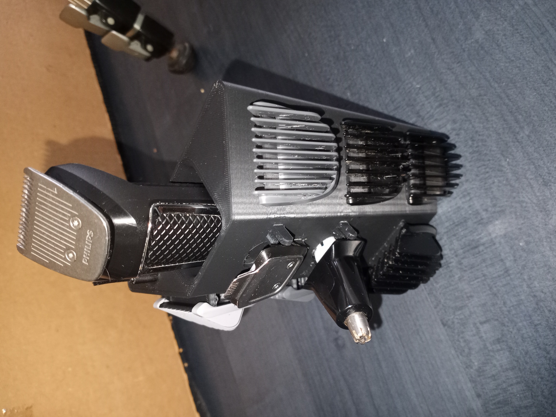 philips-series-3000-beard-trimmer-station-by-35-c0ldfusi0n-download