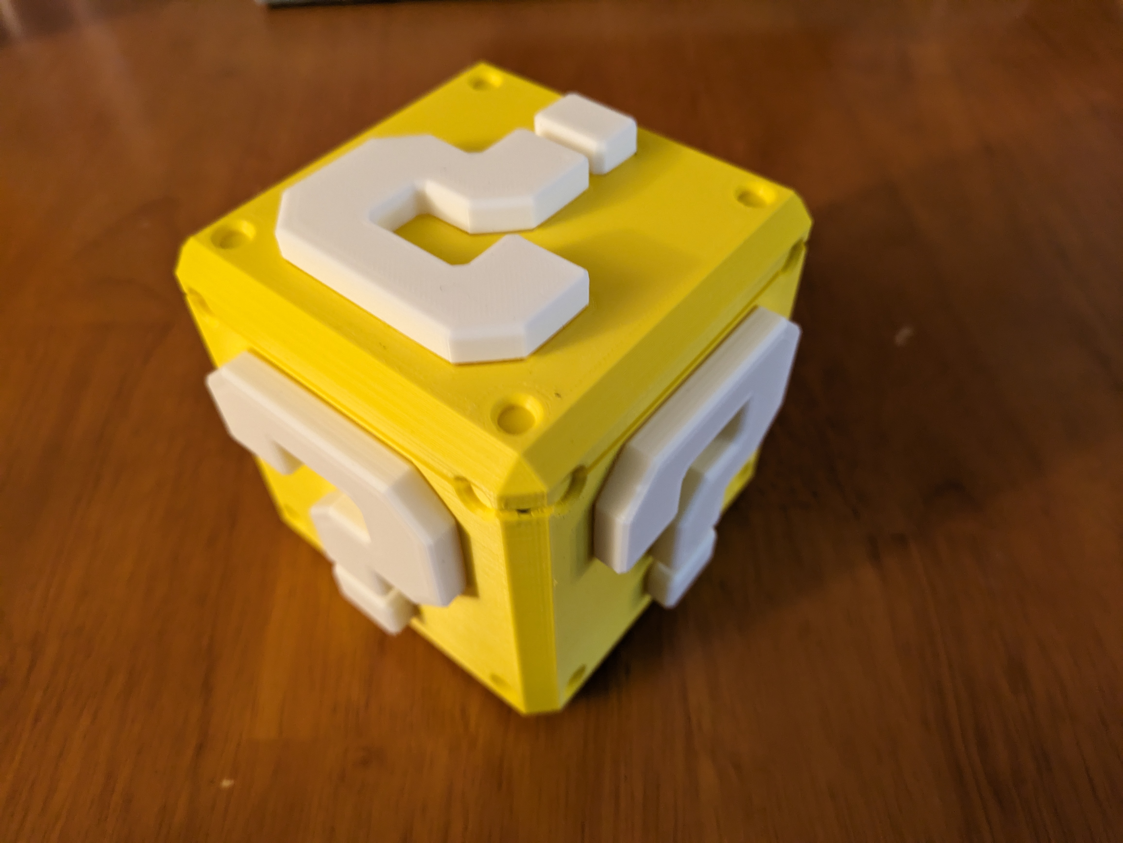 Mario Block Box with Magnetic Lid (3x2 magnet)