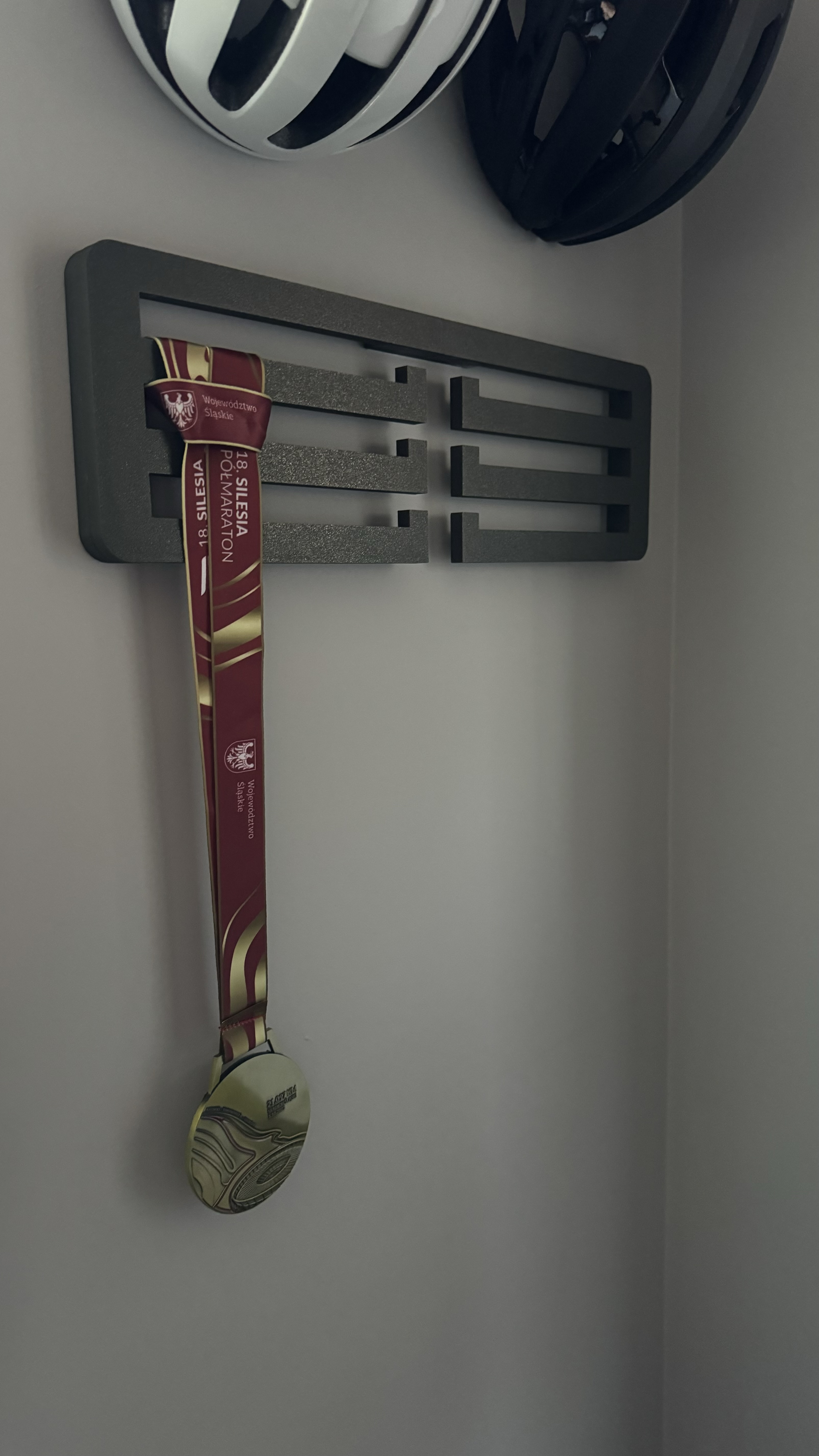 Basic Medal Hanger