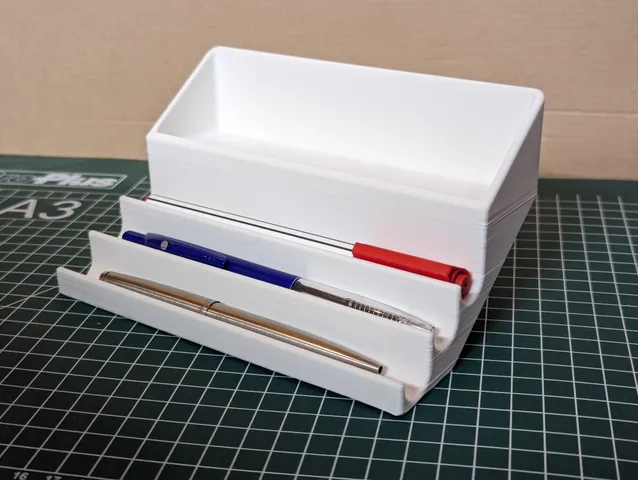 Pen Holder