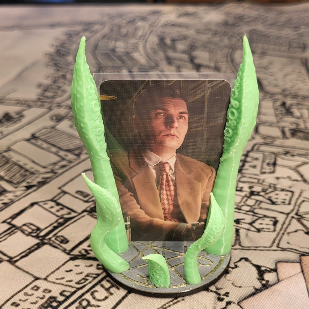 Arkham Horror LCG: Investigator Stand + Tentacles