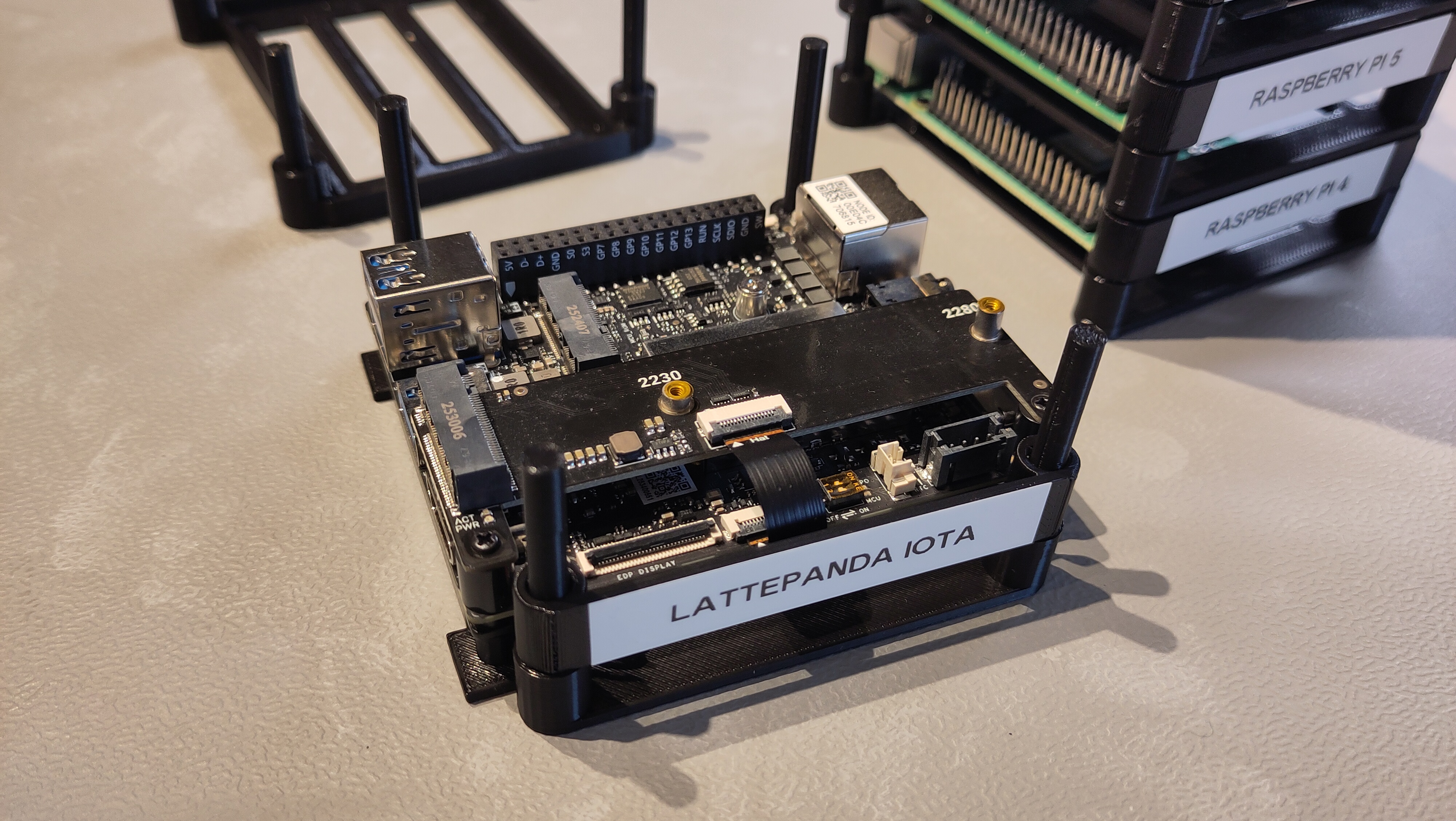 Stack mount for LattePanda IOTA — miniatura 3