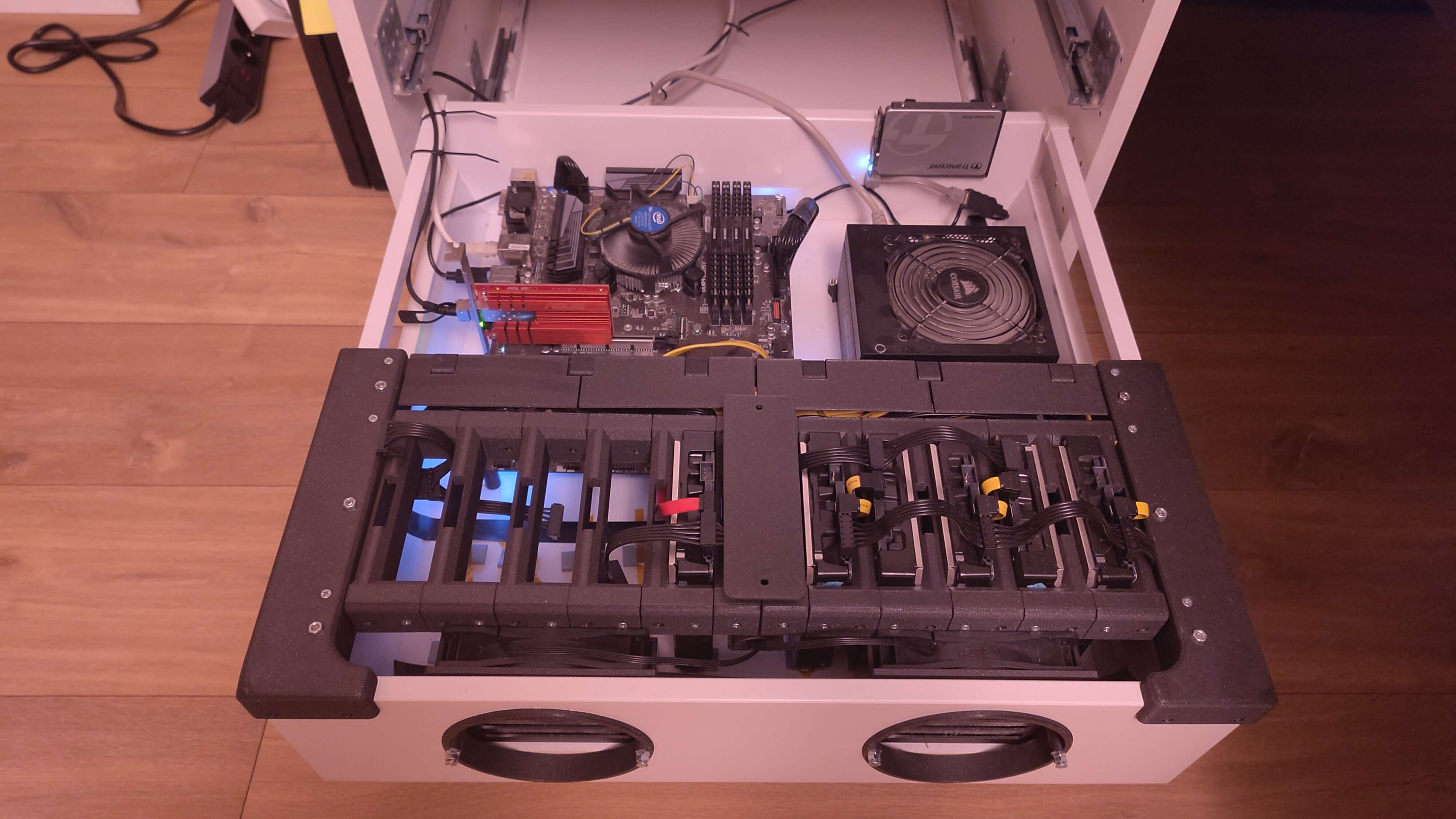 IKEA DATASKÅP — miniatura 3