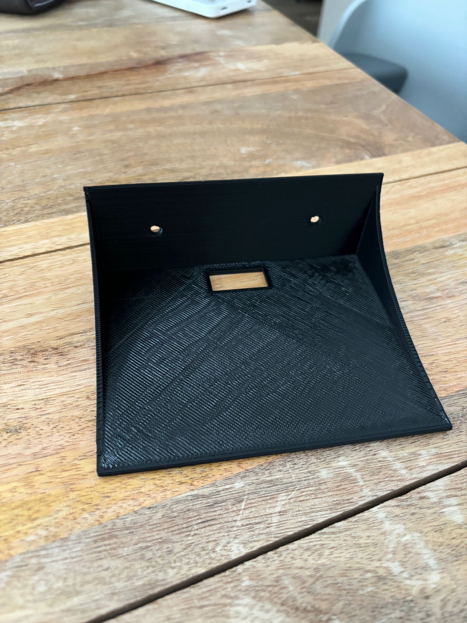 Wall support for Ultimea Poseidon D60 speakers