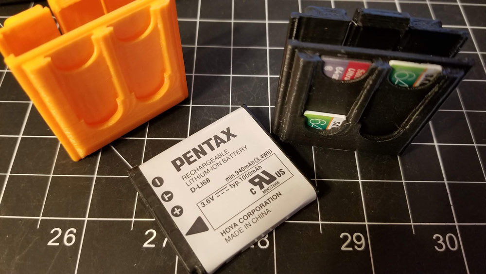 Pentax D-LI68 Battery and SD / MicroSD holder (with STEP file)