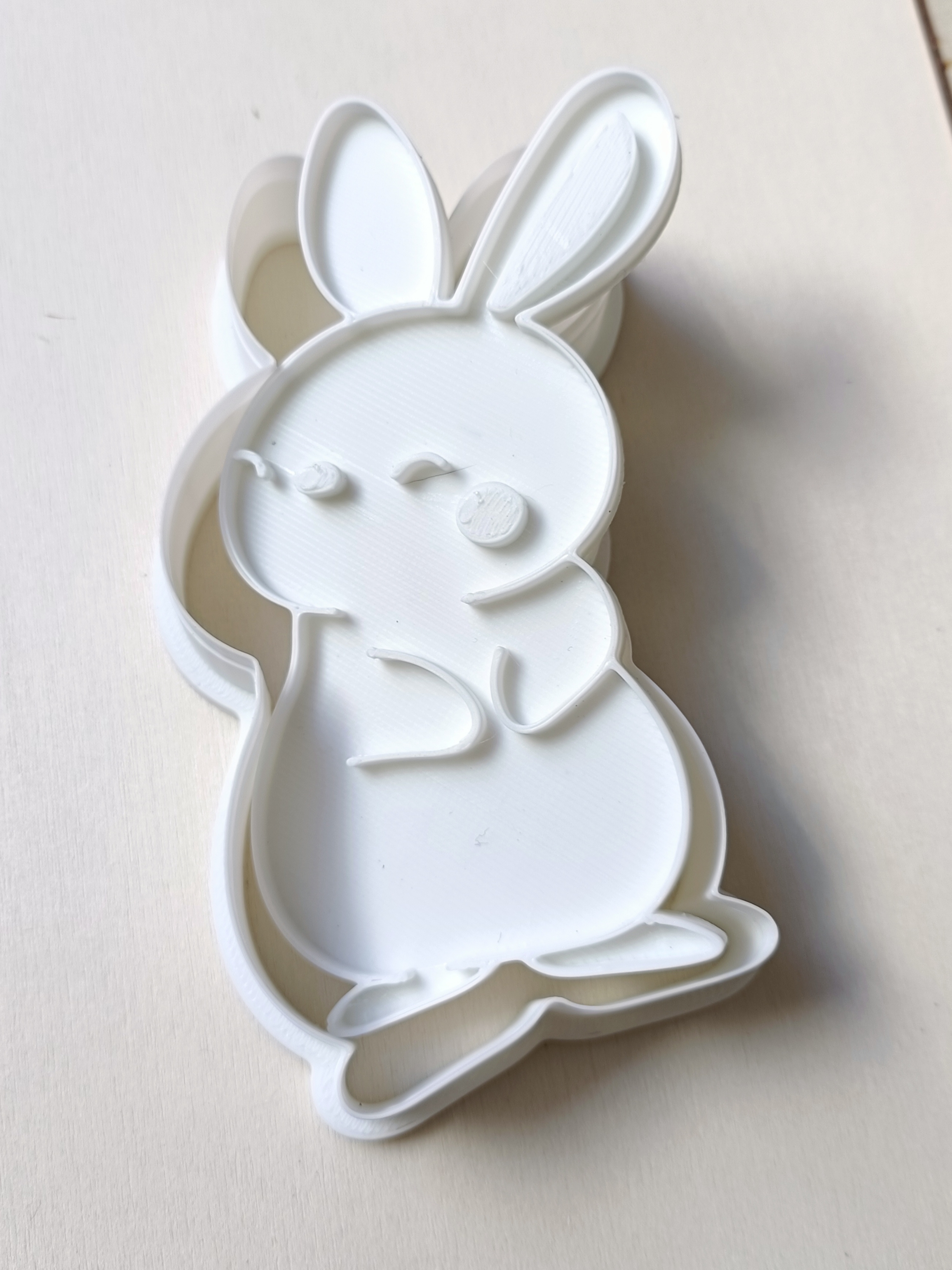 Miniatura 2 do modelo 3D Cookie cutter easter rabbit