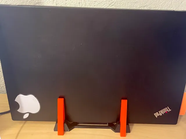 Laptop stand