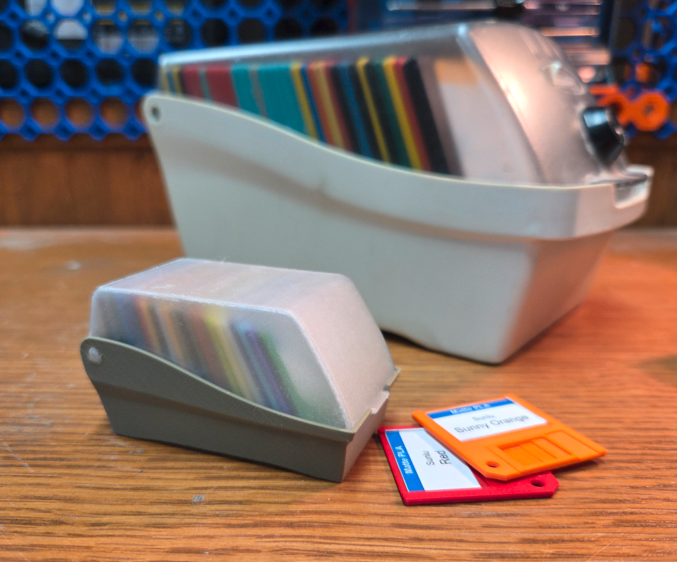 Floppydisk Filament Sample Storage - More Realistic