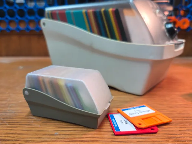 Floppydisk Filament Sample Storage - More Realistic