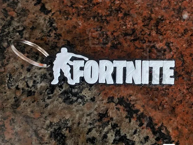 Fortnite keychain v7