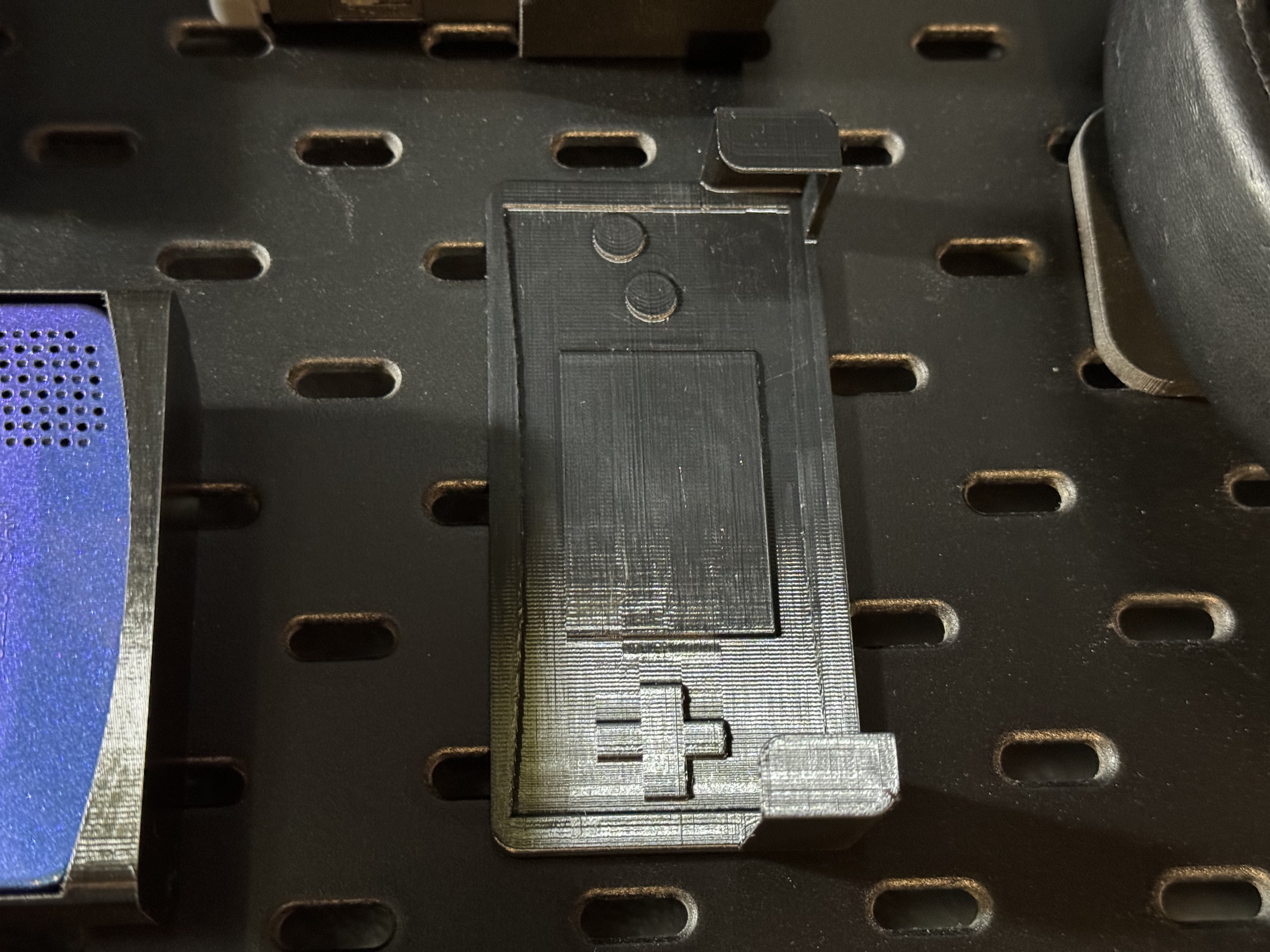 Gameboy Micro IKEA Skadis Mount