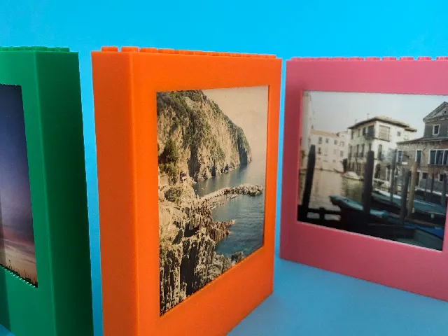 Polaroid Picture Frame for SX-70 and 600 Film