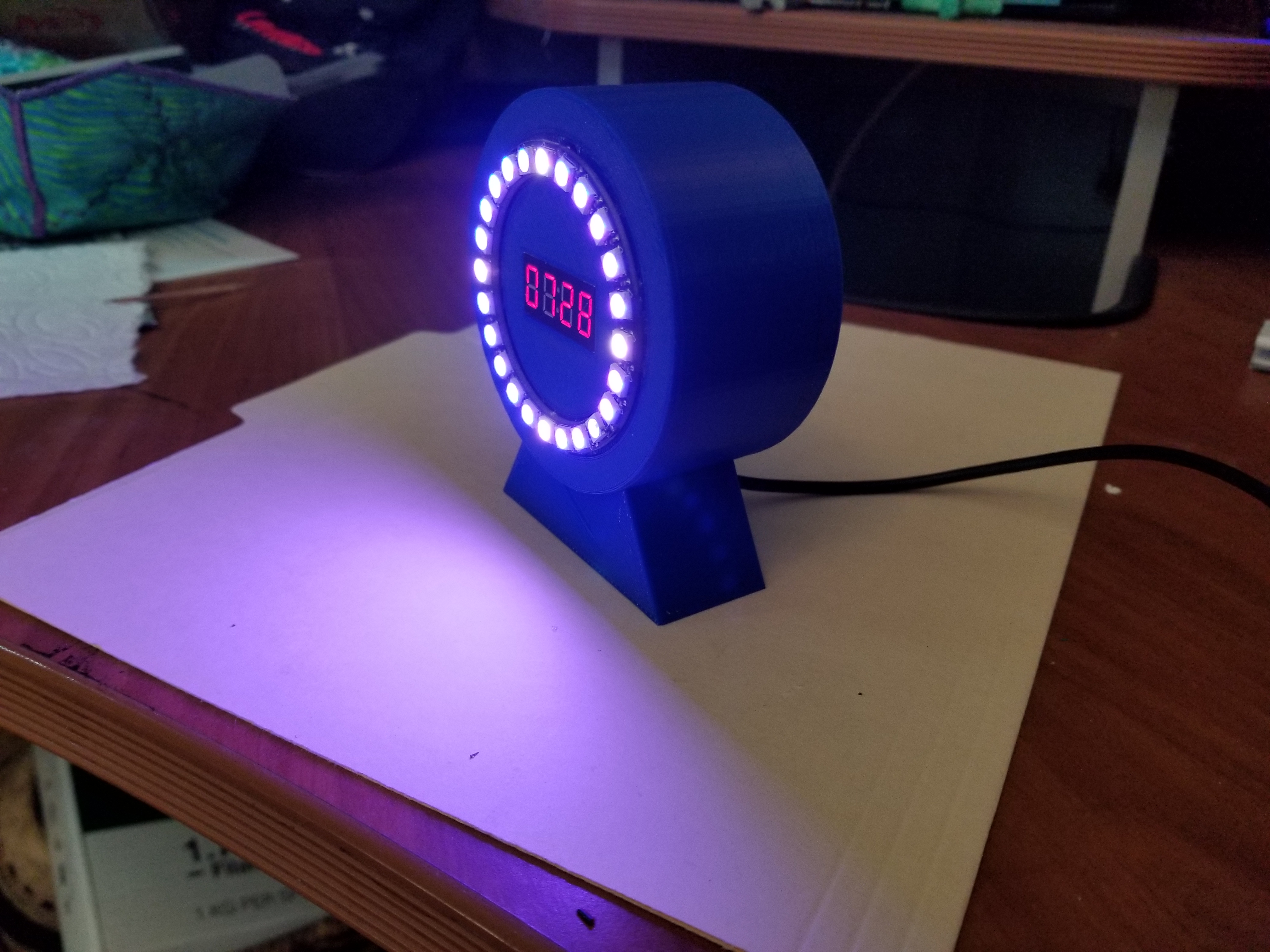 Miniatura 2 do modelo 3D Neopixel Clock Case