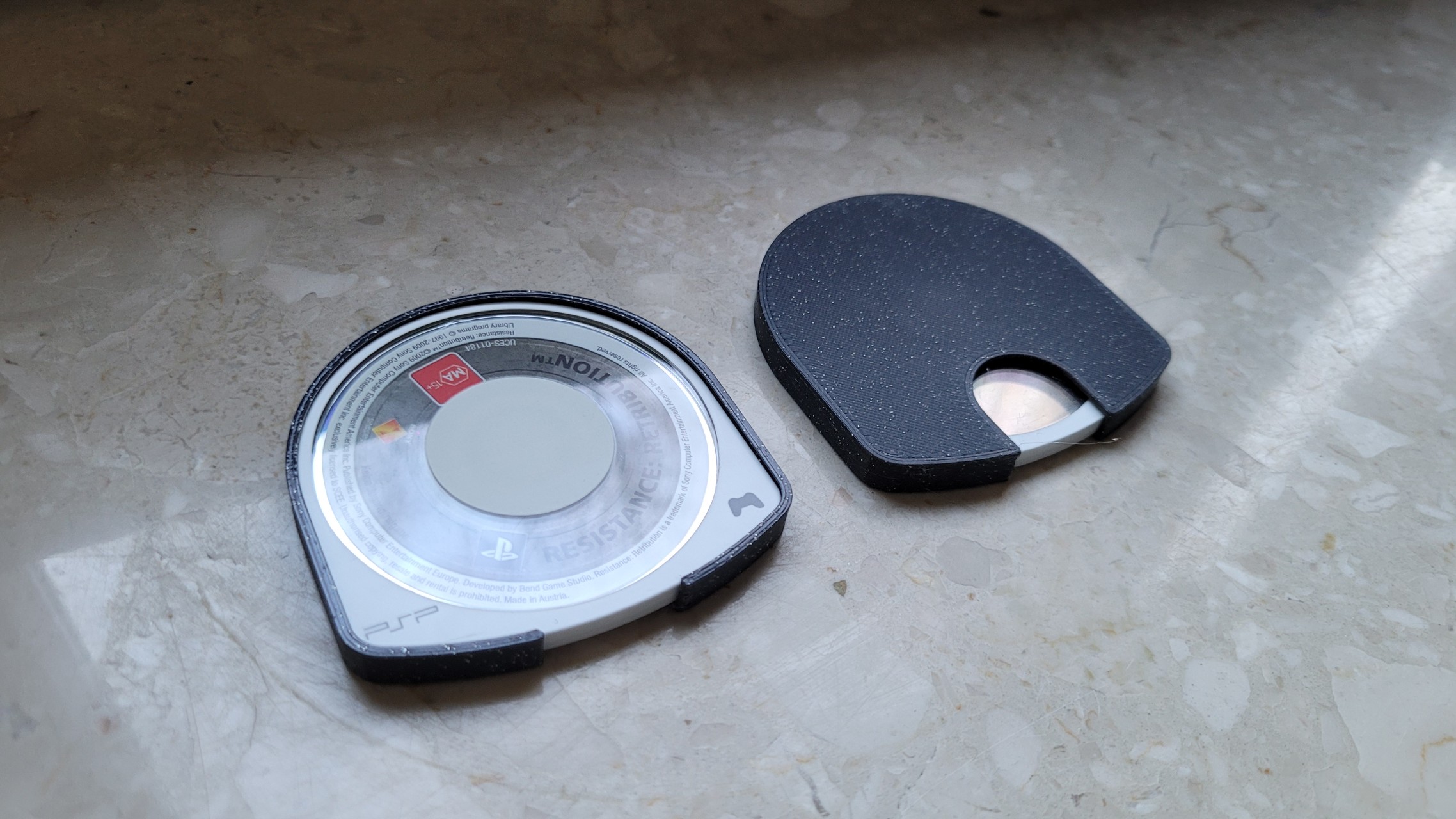 Single UMD case/cover