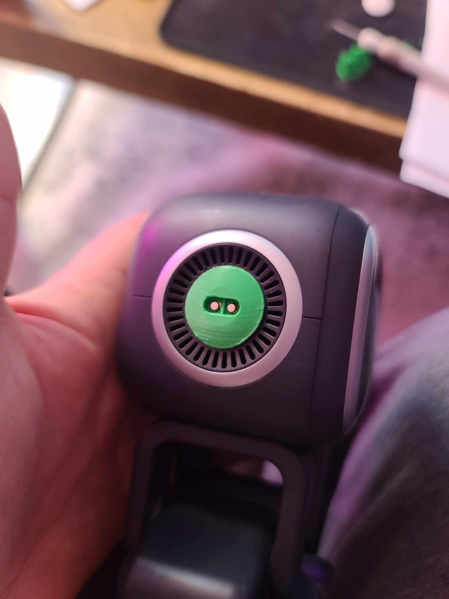 Emo robot  EAR