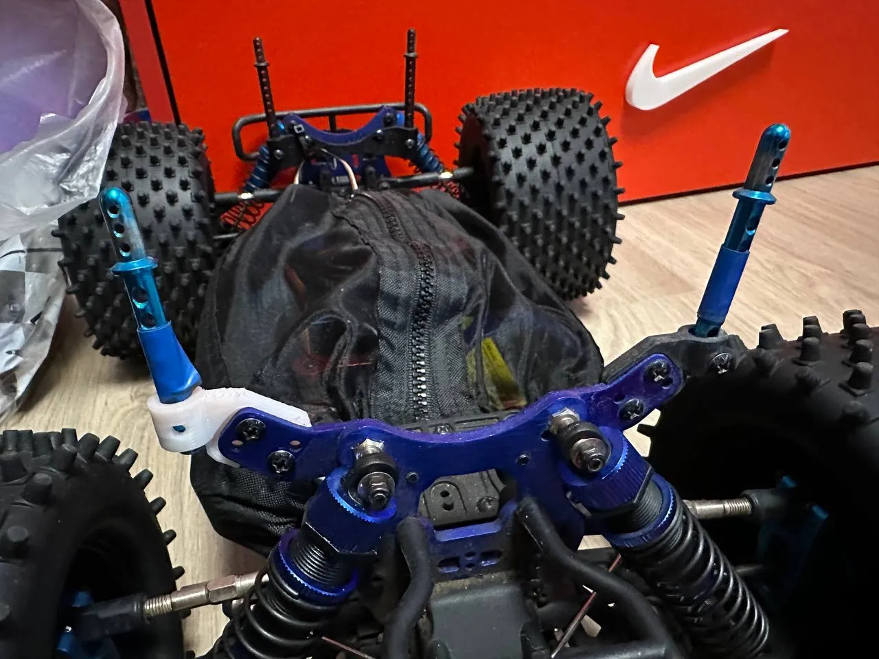 HSP Rear Body Post Mounts 1:8 HSP62017 by TOR TV | Download free STL ...