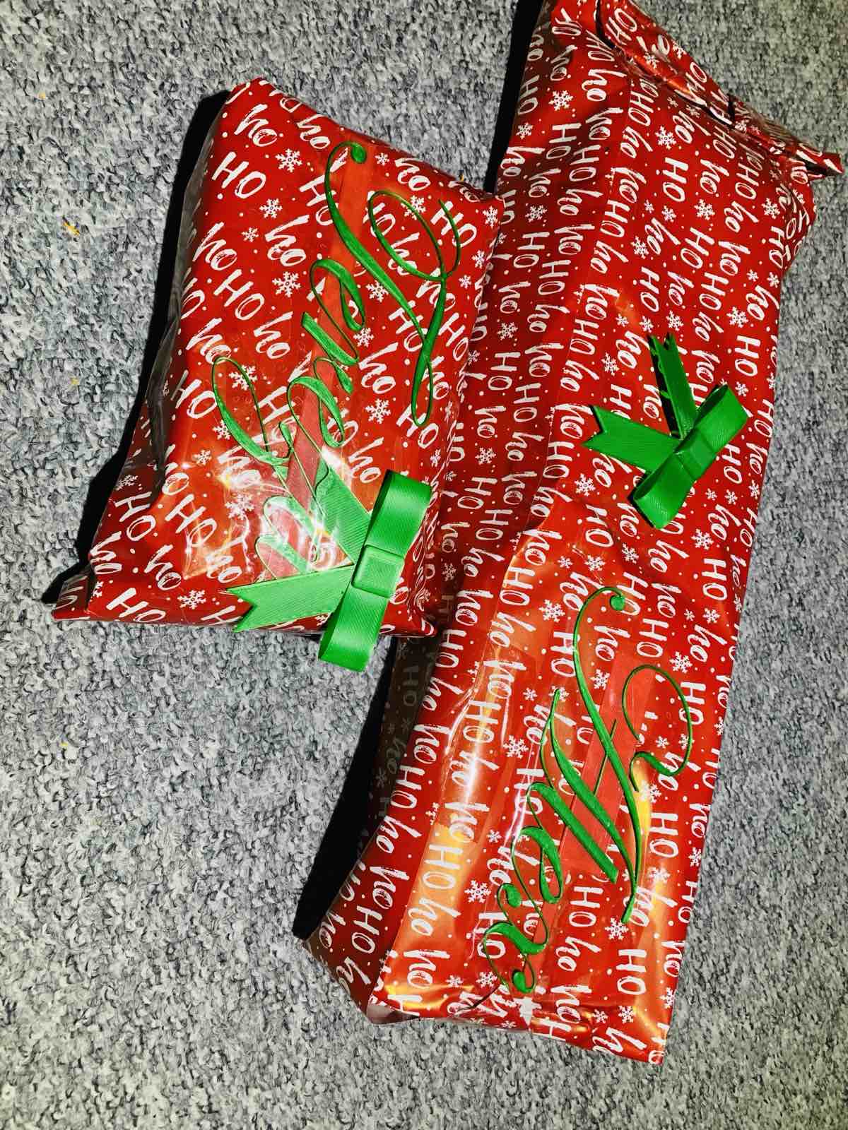 CHRISTMAS RIBBON BOW