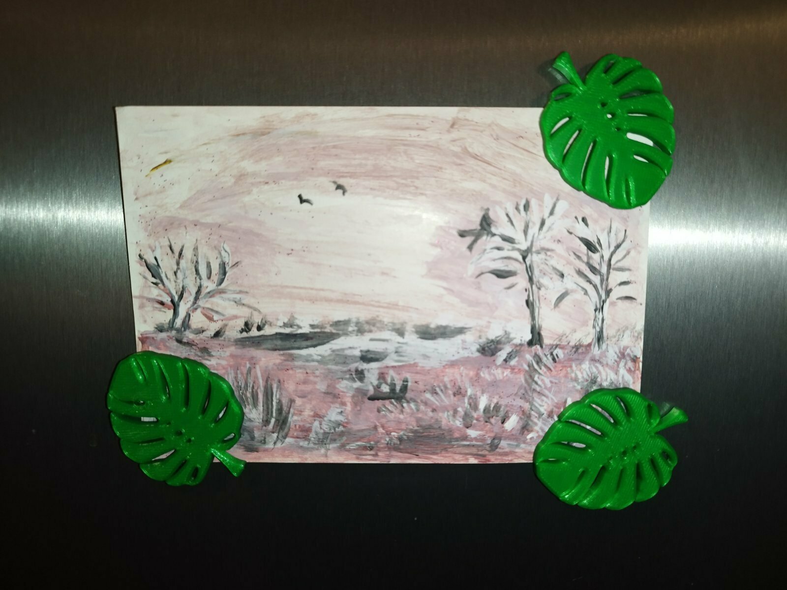 A MAGNETIC MONSTERA REPRESENTS